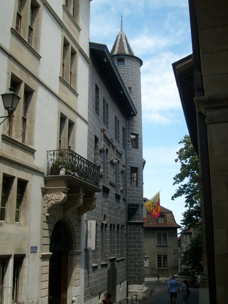 Genève — Maison Tavel