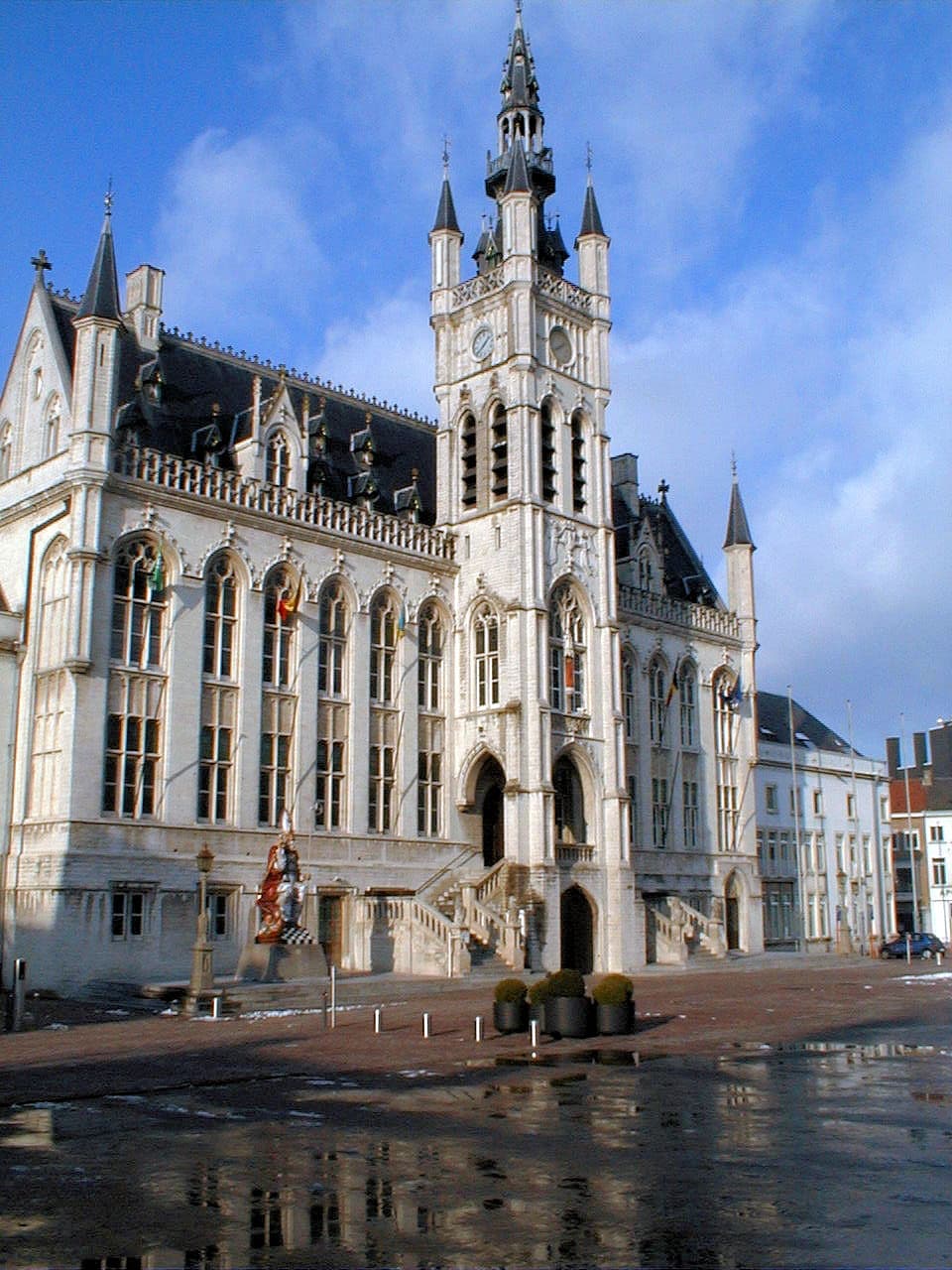 Saint-Nicolas — Hôtel de Ville de Saint-Nicolas